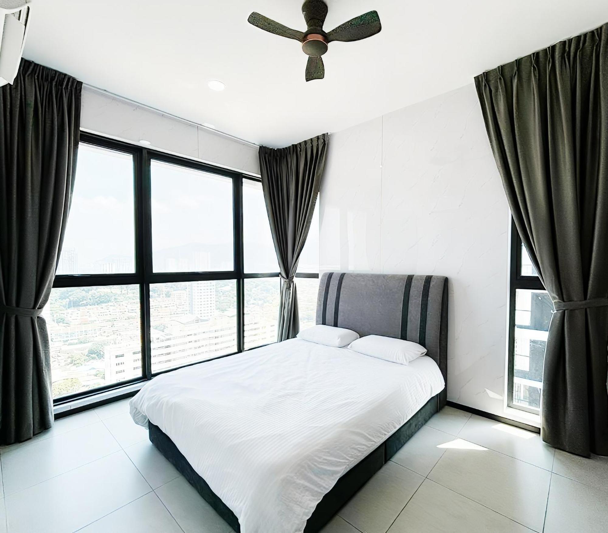 Urban Suites Two Or Three Bedroom Georgetown By Anc Jelutong Exteriér fotografie