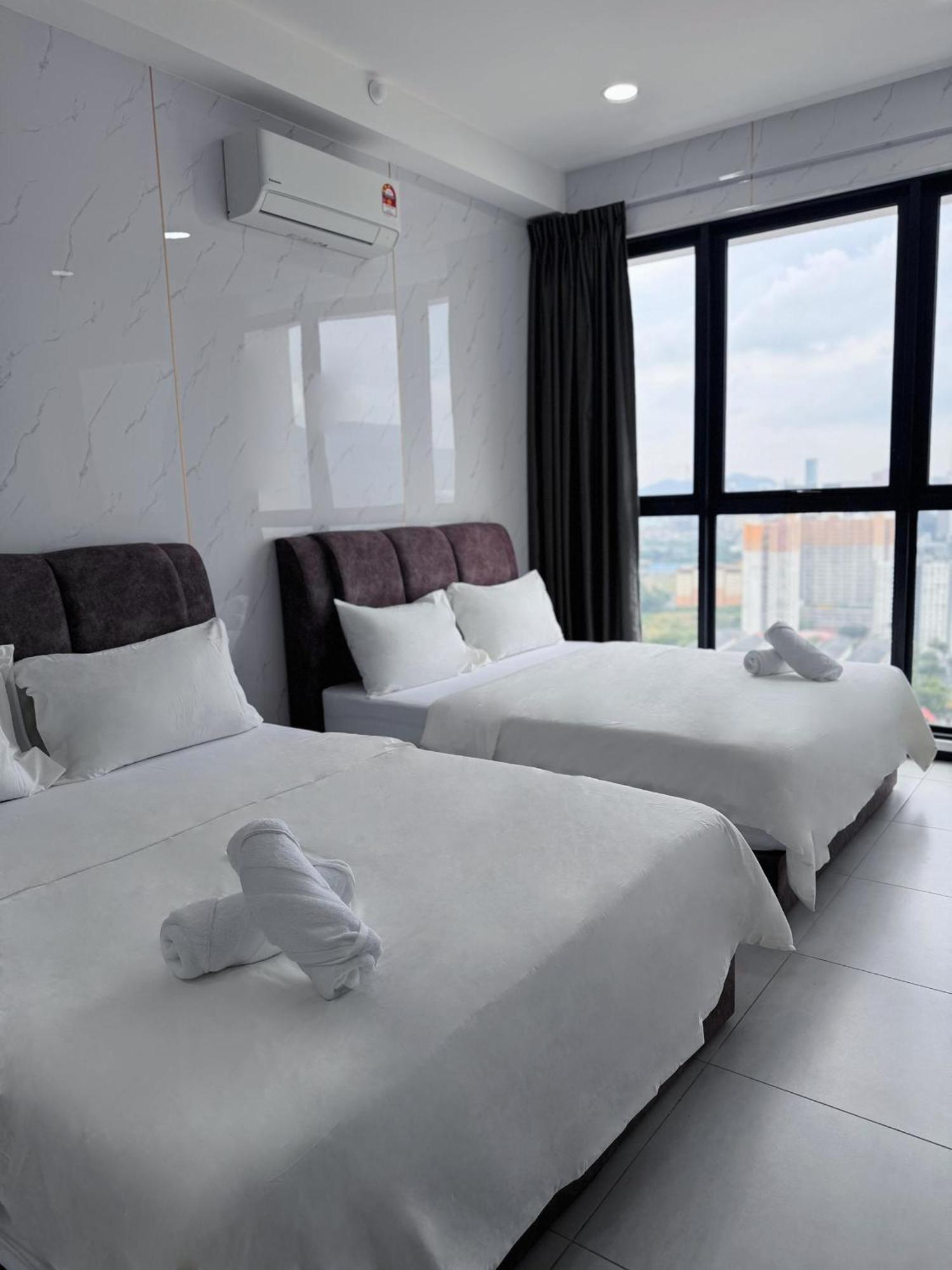 Urban Suites Two Or Three Bedroom Georgetown By Anc Jelutong Exteriér fotografie